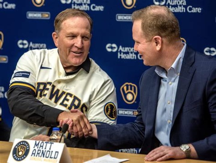 A Look Into The Family Life Of Brewers Manager Craig Counsell