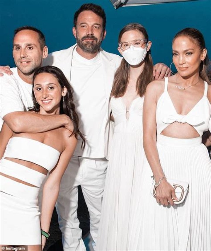 A Peek At Ben Affleck's Daughter Staying Safe With A Mask