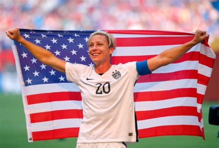 Abby Wambach Bio, Net Worth, Height