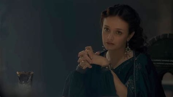 Alex Roe's Leading Lady: Unveiling His Wife, Olivia Cooke