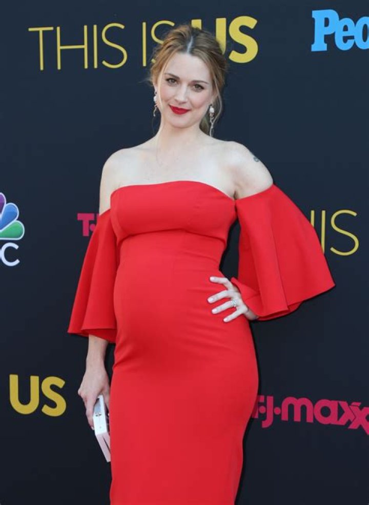 Alexandra Breckenridge Pregnancy News: Expecting A Baby