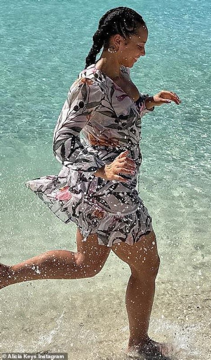 Alicia Keys Swimsuit