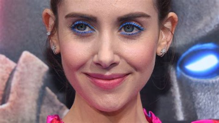 Alison Brie's Sister: Unveiling The Sibling Bond