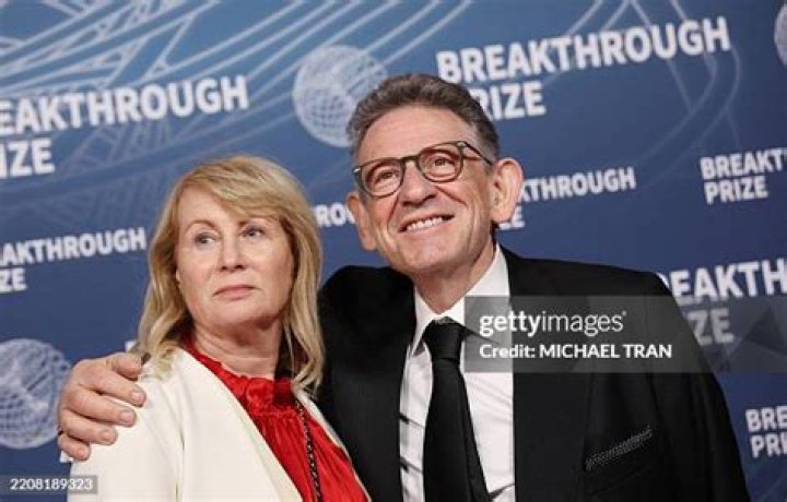 All About Lucian Grainge's Wife