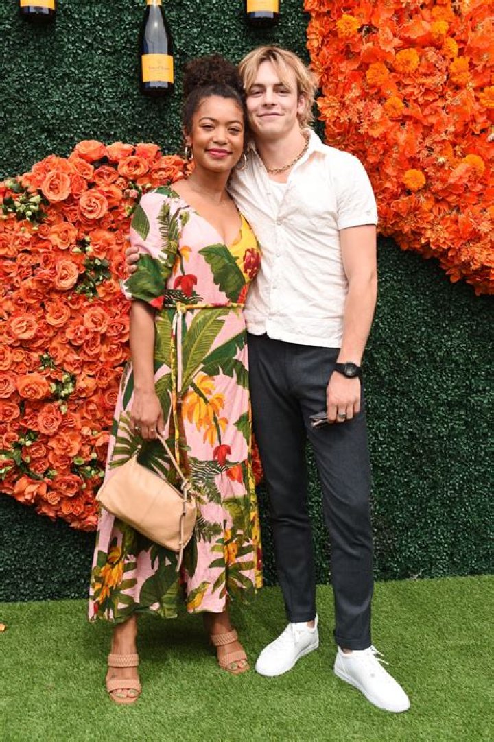 All The Details About The Ross Lynch And Jaz Breakup