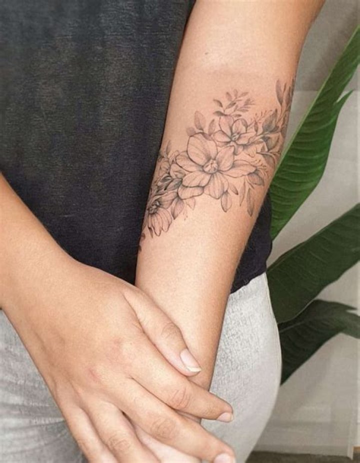 Alluring Inner Forearm Tattoos For Women: Unique Designs And Meanings