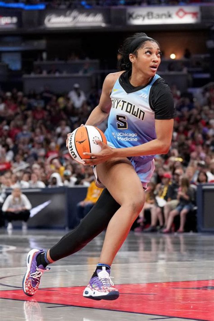 Angel Reese Incredible Vertical Jump: How High Can She Leap?
