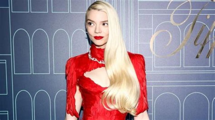 Anya Taylor-Joy Net Worth - MoxSync