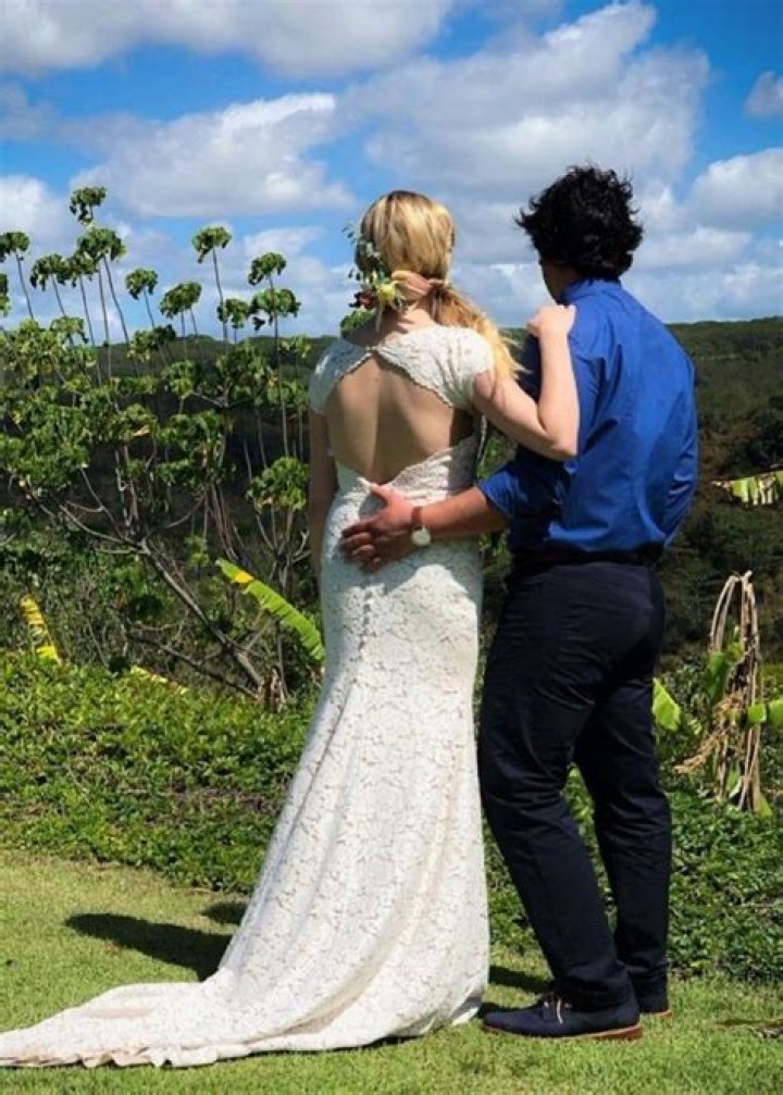 Bob Morley And Eliza Taylor's Stunning Wedding | Behind-the-Scenes