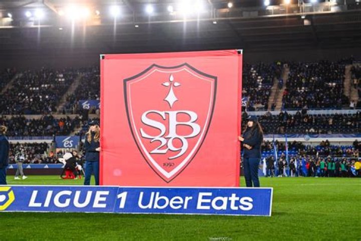Brest Laval en streaming tv STADE BRESTOIS 29 - LE SITE OFFICIEL 24 juillet 2024 la télé