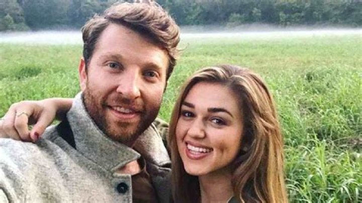 Brett Eldredge's Wife: Inside Their Love Story
