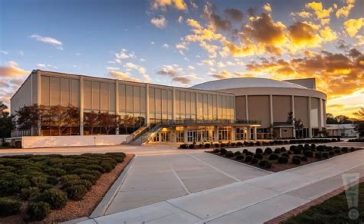 Browse Local Entertainment With Skip The Game In Dothan, AL
