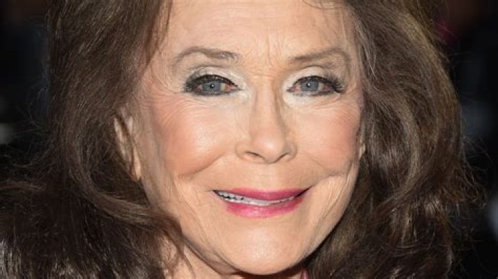 Calculate Loretta Lynns Net Worth With Latest Updates
