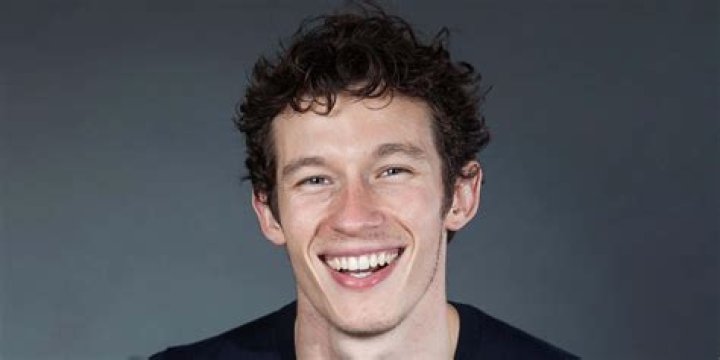 Cameron Robbie (Actor) Wiki, Bio, Age, Height, Weight, Girlfriend, Net Worth, Family, Facts ·