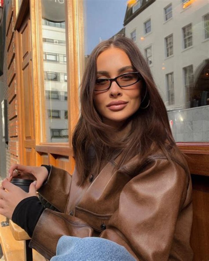 Carolina Samani's Exclusive Content Leaks: Uncover The Controversy