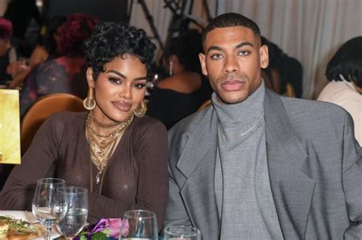 Chris Brown's Love Life: Who's He Dating Now?
