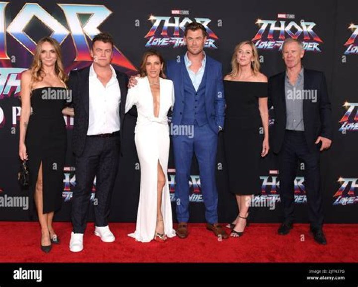Craig Hemsworth: The Unsung Hero Of The Hemsworth Family