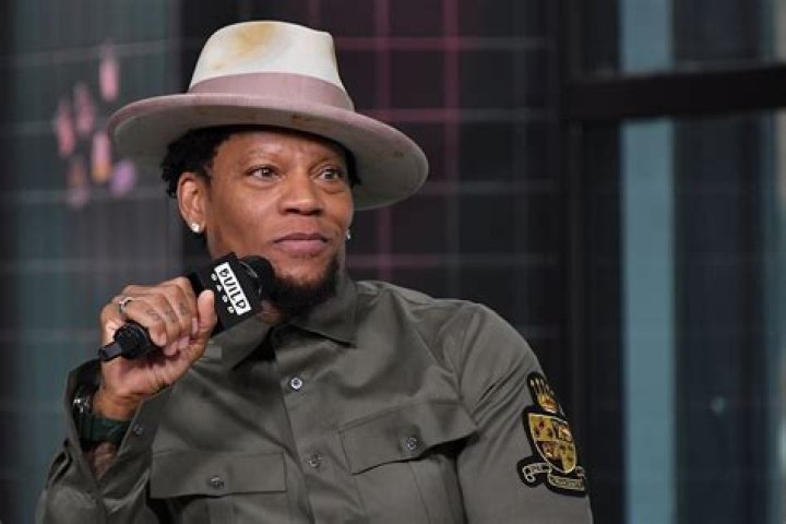 D. L. Hughley Net Worth