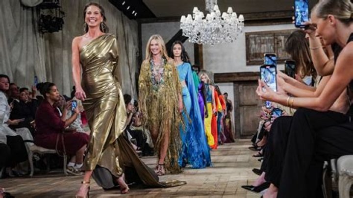 Did Catherine and Gabriella walk the New York Fashion Week? sMothered stars seem nervous as th ·