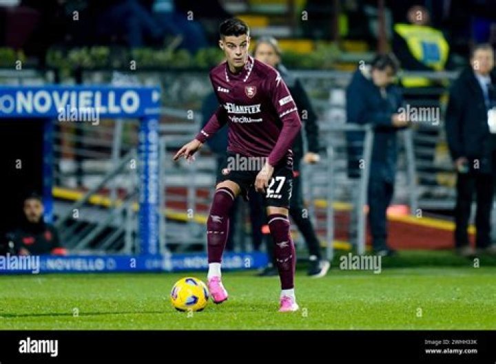 Diretta Leicester City vs Palermo in streaming Alexis Blin e Niccolò Pierozzi al Palermo: rosa verso la sfida al 26 luglio 2024 Calcio
