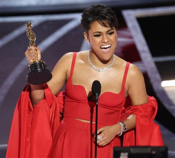 Discover The Best Contenders For The 2024 Academy Award For Best Actress