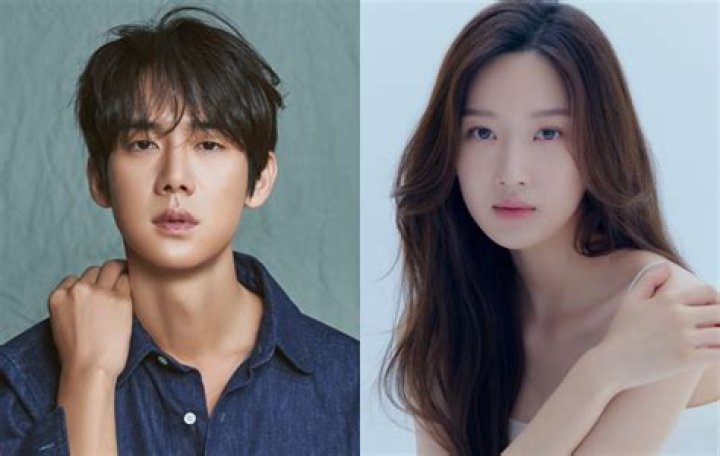 Discover The Chemistry Between Cha Eun Woo And Moon Ga Young