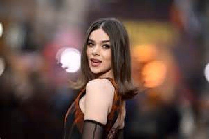 Discover The Secrets Of Hailee Steinfeld's Net Worth