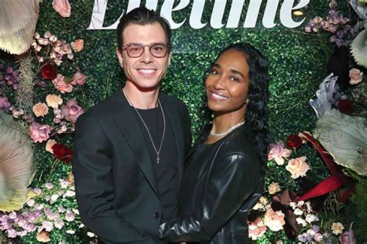 Discover The Significant Age Gap Between Chilli And Matthew Lawrence