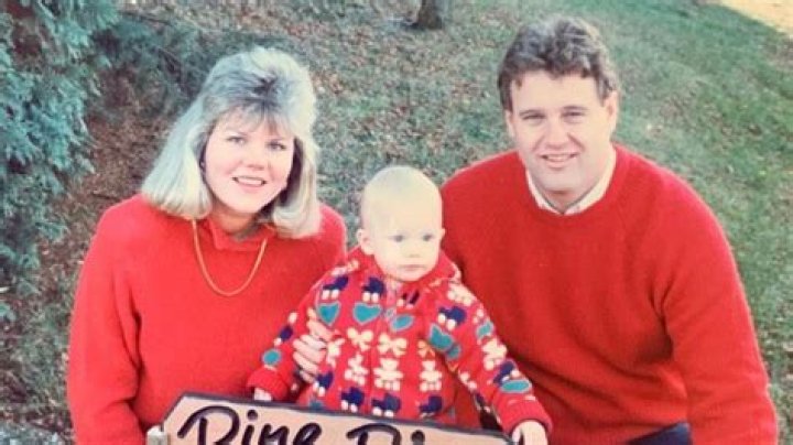 Discover The Surprising Net Worth Of Scott Swift: From Music To Motherhood