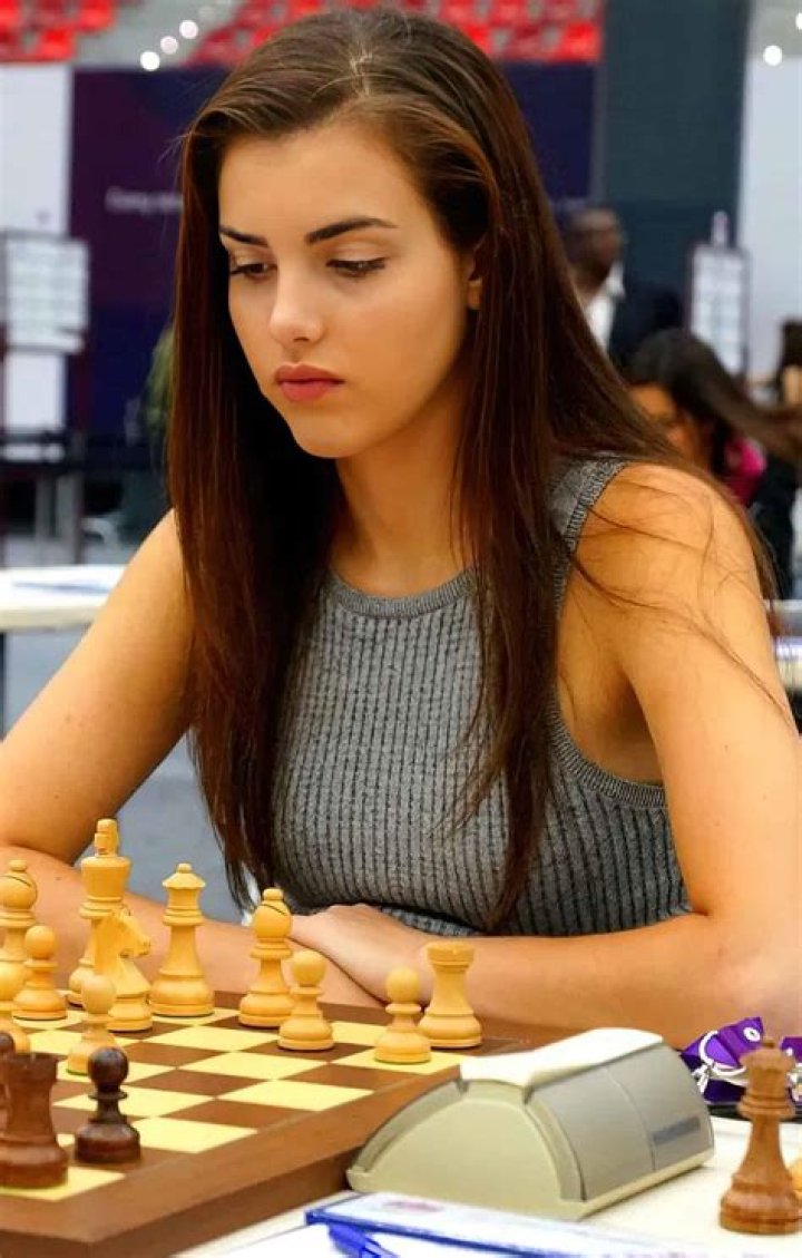 Discover The Unveiled Height Of Chess Prodigy: Andrea Botez