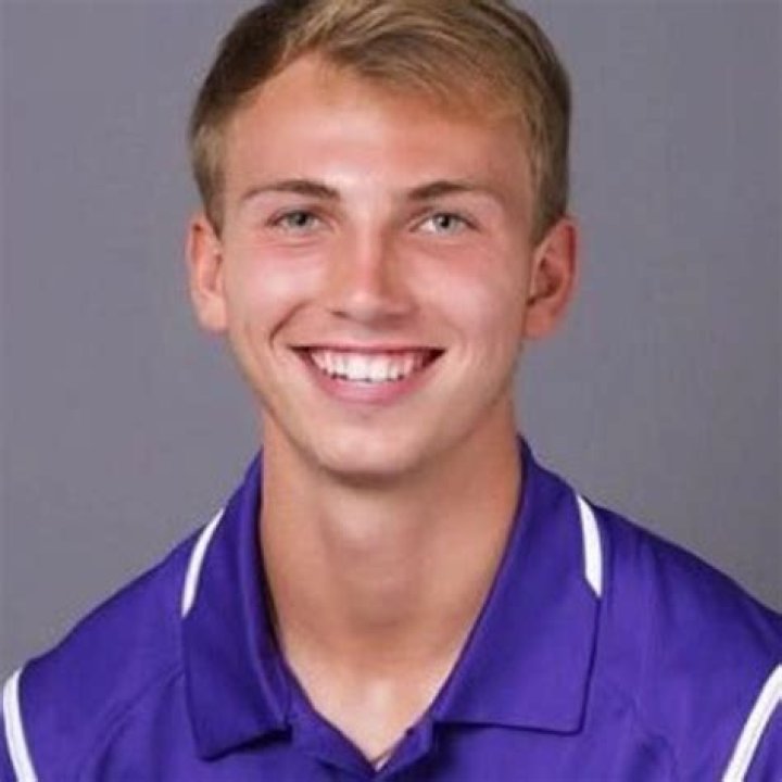 Discovering Joshua Fink: A Wikipedia Journey