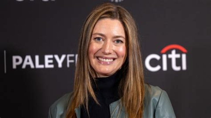 Dive Into The World Of Zoe Perry: A Renowned Actress