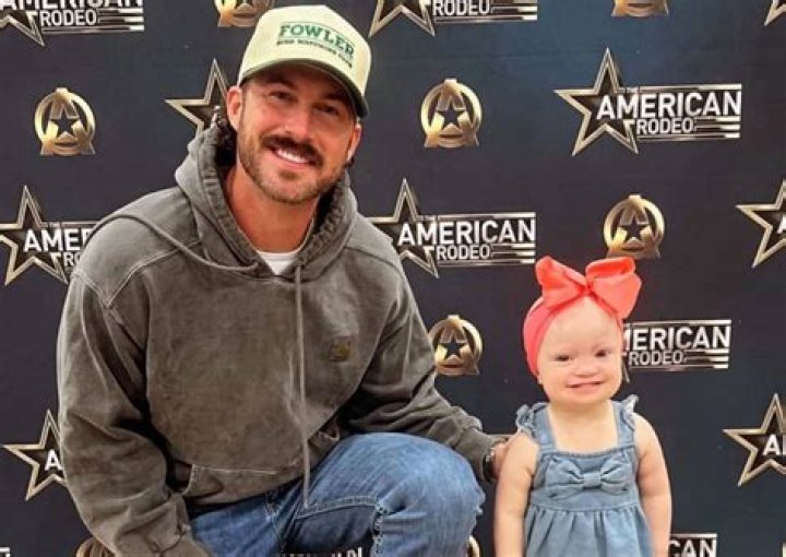 Does Riley Green Have Kids? The Details Revealed