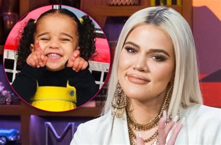 Dream Kardashians Latest Video With Khloe Has Fans In Awe The Baby Girl Already Loves Makeup ·