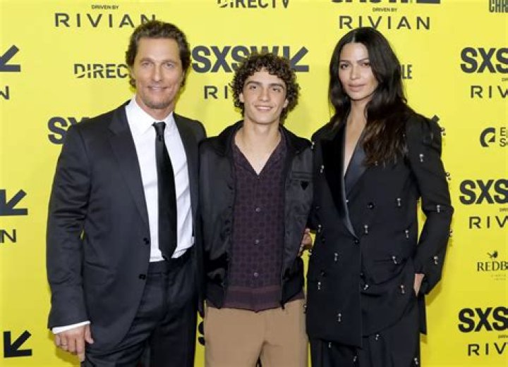 Eileen Davidson's Rarely-Seen Son Jesse Is All Grown Up Now ·