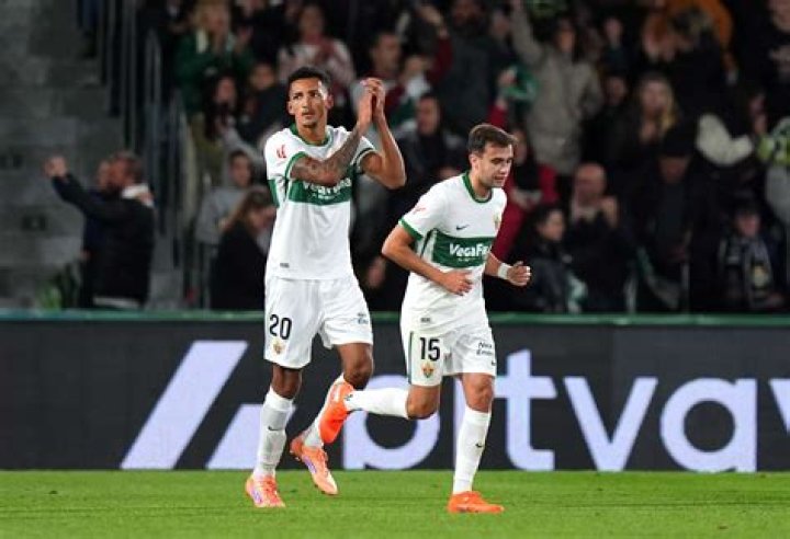 Elche vs Nottingham Forest en vivo y en directo Resultados de Nottingham Forest vs Elche CF, historial de 26.07.2024