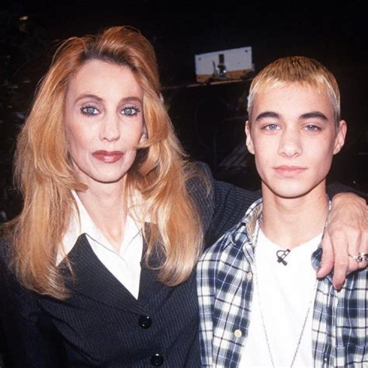 Eminem's Little Sister: Unveiling The Bond And Legacy