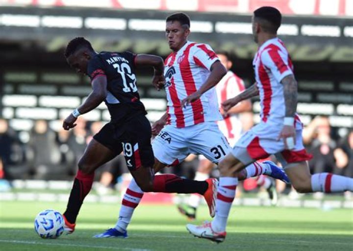[EN DIRECTO] Huracán-Estudiantes en vivo transmisión Huracán venció 3-1 a Estudiantes por la fecha 25 de la 24.07.2024