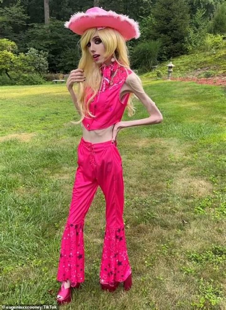 Eugenia Cooney's Health Concerns And Struggle With Eating Disorders