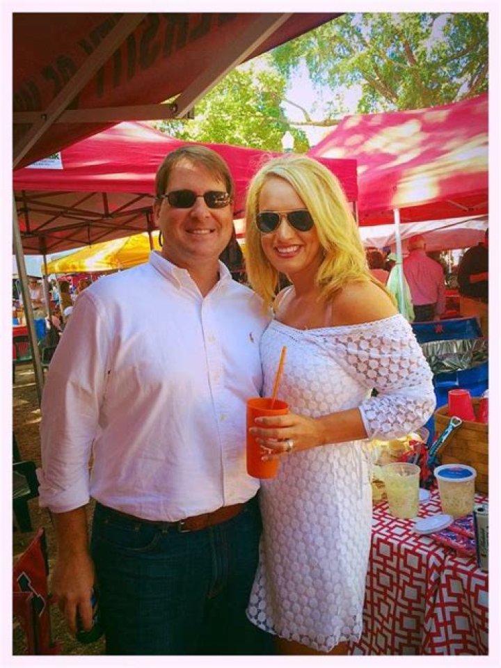 Explore Scottie Nell Hughes's Husband: A Comprehensive Guide
