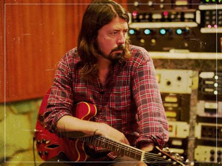 Exploring The Marital History Of Dave Grohl