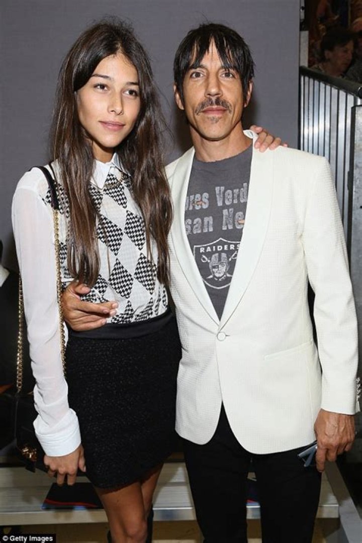 Exploring The Relationship Of Anthony Kiedis With His 20-Year-Old Girlfriend