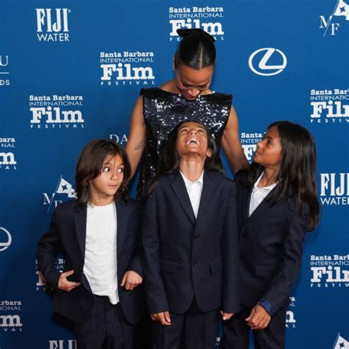 Family Life Of The Hilarious Actor