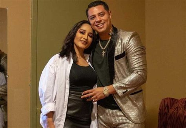 Get An Inside Look At Eduin Caz's Wife's Life
