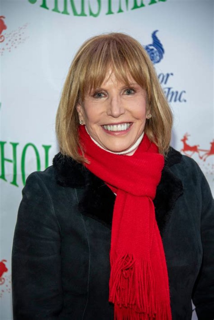 Get The Scoop On Leslie Charleson: A Soap Opera Icon