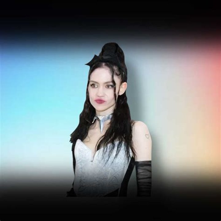 Grimes: A Young Prodigy In The Music Industry