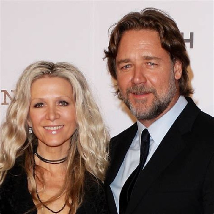Hannah Selleck's Marital Status: All The Details