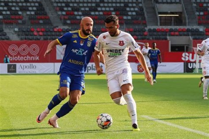 Hermannstadt vs Unirea Slobozia în direct online AFC Hermannstadt vs FC Unirea Slobozia 26/07/2024