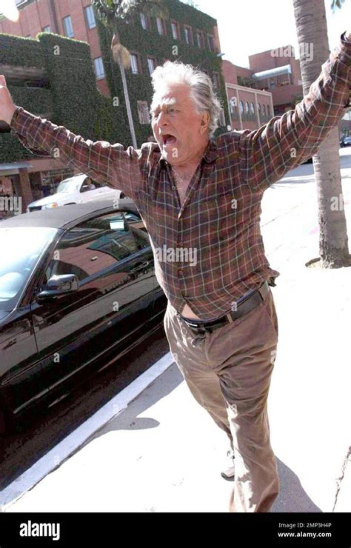 How Many Times Was Peter Falk Hitched?