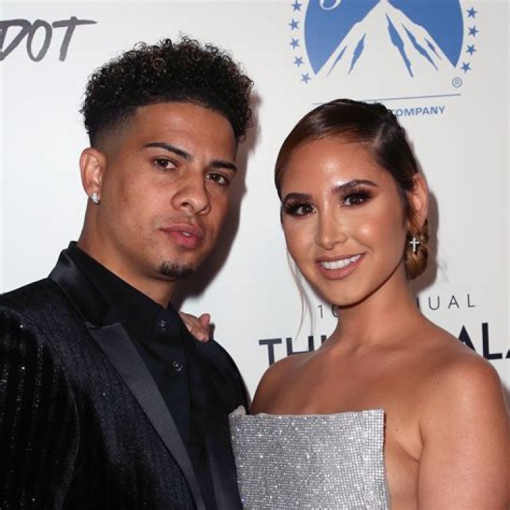 How Old Is Austin McBroom? Uncover His Age Today